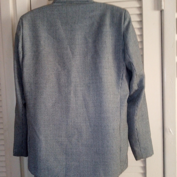 SIZE 10, VINCI CLOTHIERS 2 PIECE SUIT - Picture 4 of 14